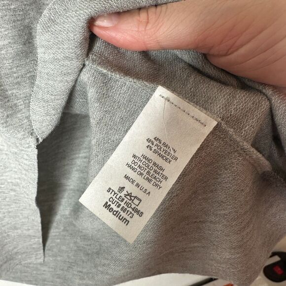 Sinuous Casual Gray Asymmetrical Hem Short Sleeve Relaxed Tee Round Neck Medium - Picture 4 of 10